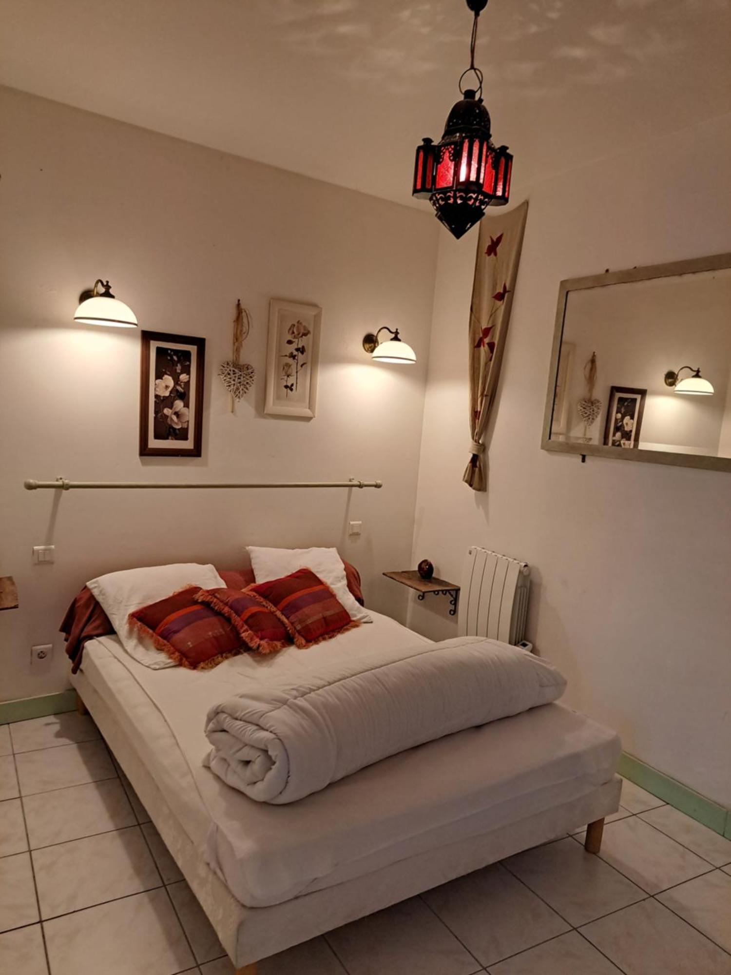 Terra-Crystal Apartman Rochefort  Kültér fotó